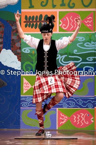 U48-063 Highland Xmas Dance