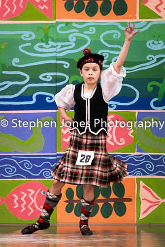 U48-087 Highland Xmas Dance