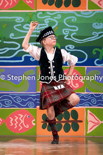 U48-116 Highland Xmas Dance
