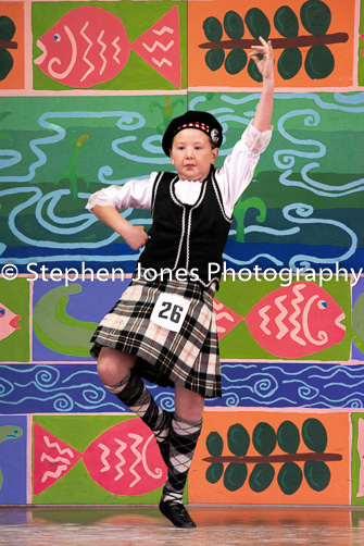 U48-127 Highland Xmas Dance
