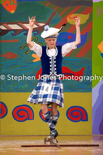 U48-150 Highland Xmas Dance