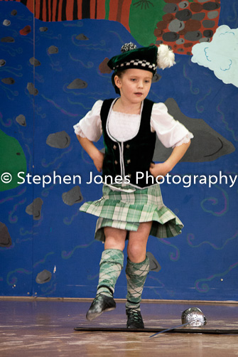 U48-164 Highland Xmas Dance