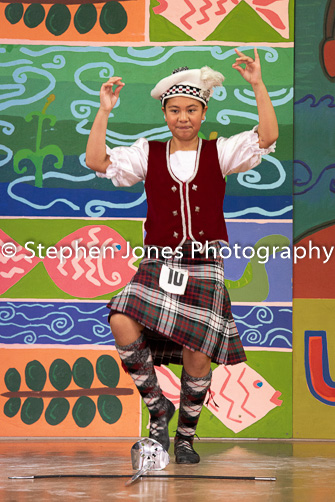 U48-176 Highland Xmas Dance