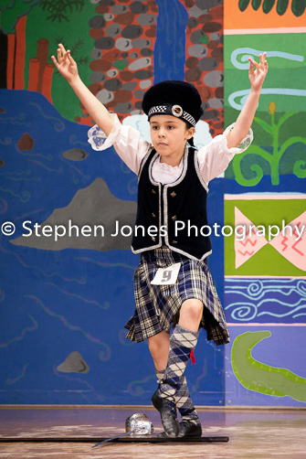 U48-177 Highland Xmas Dance