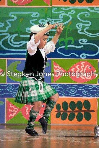 U48-186 Highland Xmas Dance