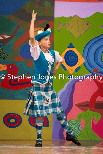 U48-217 Highland Xmas Dance