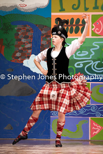 U48-221 Highland Xmas Dance