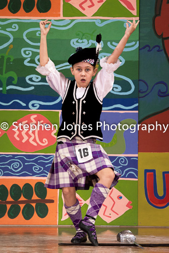 U48-274 Highland Xmas Dance