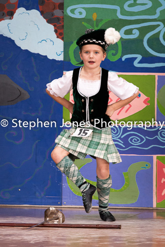 U48-287 Highland Xmas Dance