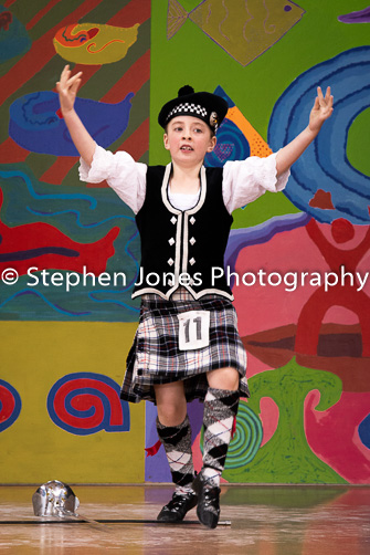 U48-290 Highland Xmas Dance