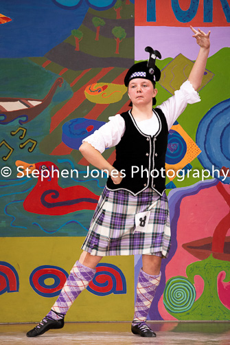 U48-316 Highland Xmas Dance