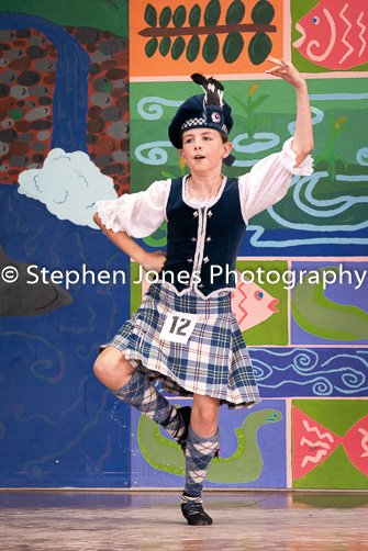 U48-321 Highland Xmas Dance