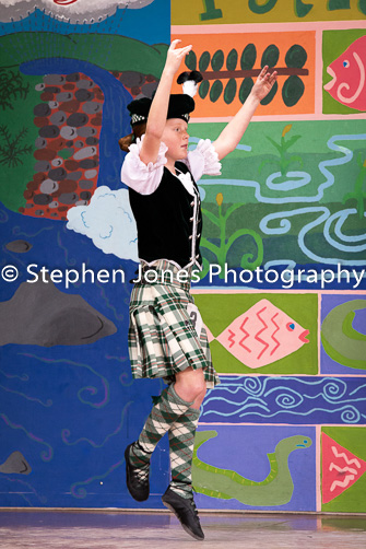 U48-331 Highland Xmas Dance