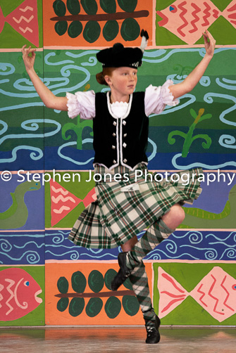 U48-333 Highland Xmas Dance