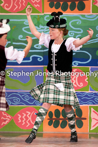 U48-346 Highland Xmas Dance