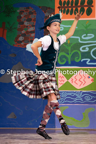 U48-369 Highland Xmas Dance