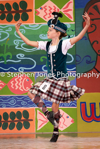 U48-372 Highland Xmas Dance