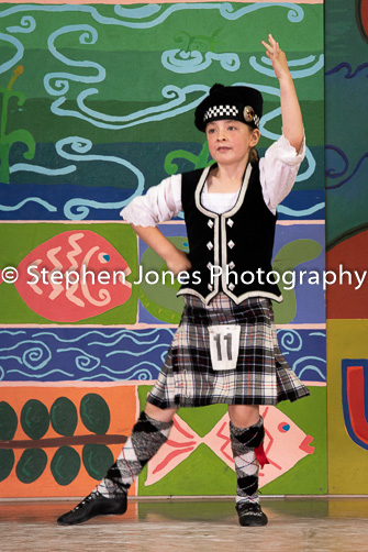 U48-399 Highland Xmas Dance