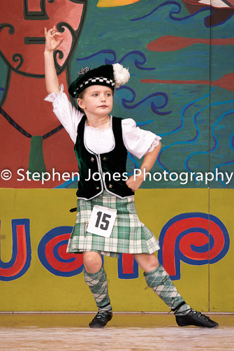 U48-406 Highland Xmas Dance
