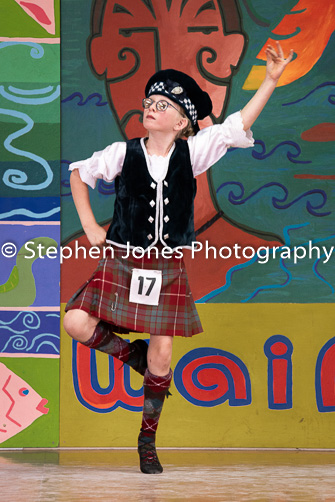 U48-420 Highland Xmas Dance