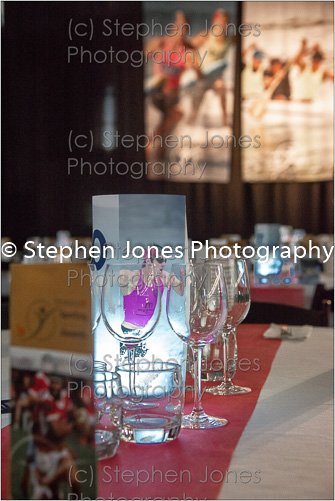U43-008 Sports Awards Web