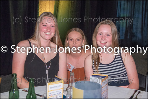 U43-036 Sports Awards Web