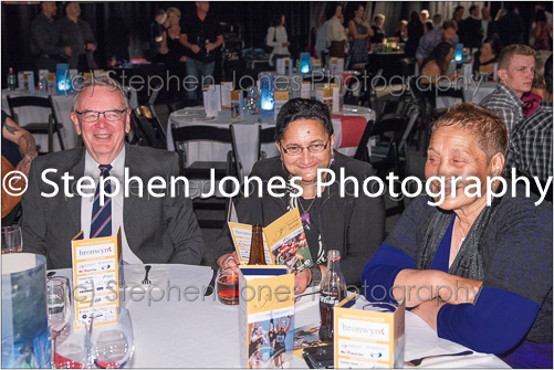 U43-062 Sports Awards Web