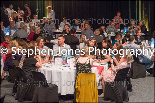 U43-104 Sports Awards Web