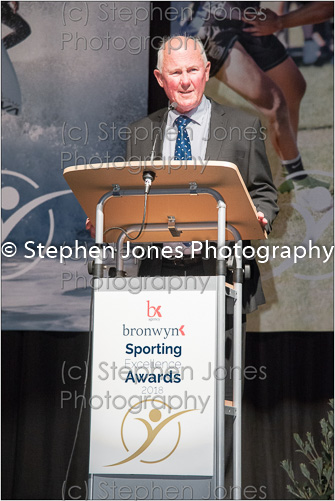 U43-128 Sports Awards Web