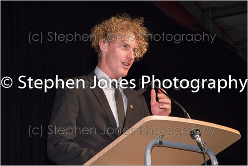U43-253 Sports Awards Web