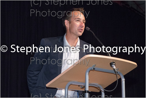 U43-324 Sports Awards Web