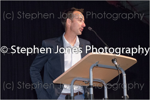 U43-325 Sports Awards Web