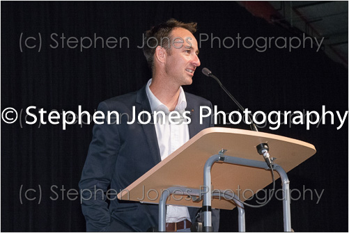 U43-326 Sports Awards Web