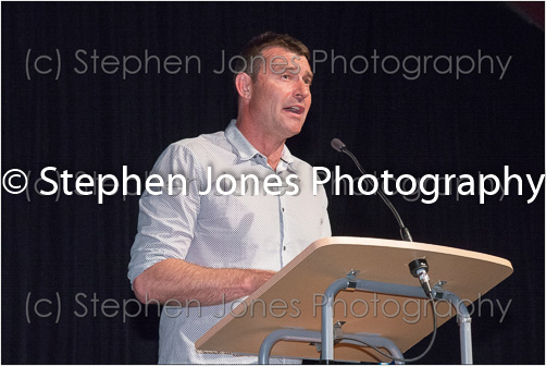U43-328 Sports Awards Web