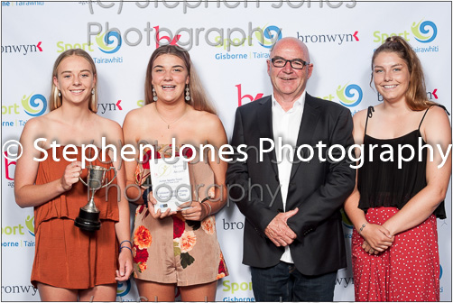 U43-341 Sports Awards Web