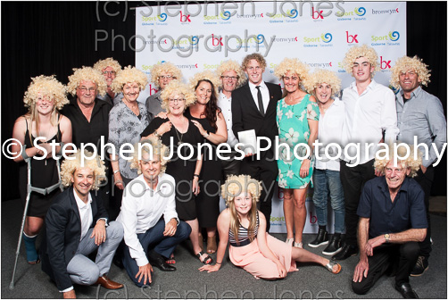 U43-382 Sports Awards Web