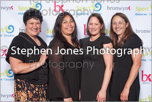 U43-420 Sports Awards Web