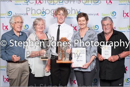 U43-435 Sports Awards Web
