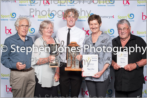 U43-436 Sports Awards Web