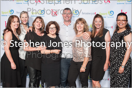 U43-438 Sports Awards Web