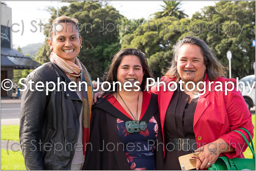 SV49-009 EIT Graduation Gisborne web