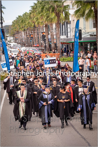 SV49-042 EIT Graduation Gisborne web