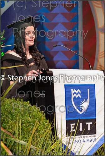 SV49-451 EIT Graduation Gisborne web